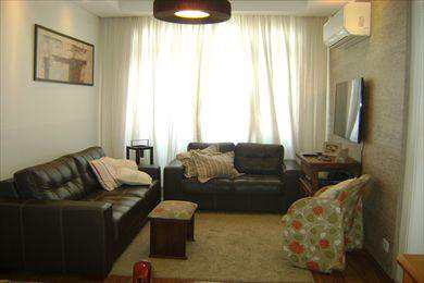 Apartamento, código 1872 em Santos, bairro Embaré