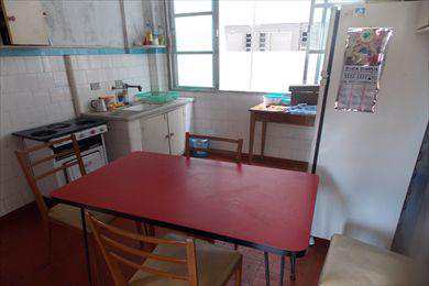 Apartamento, código 1793 em Santos, bairro José Menino