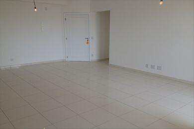 Apartamento, código 1727 em Santos, bairro Marapé