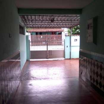 Casa em São Vicente, bairro Jardim Independência