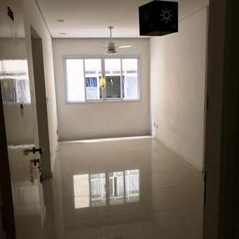 Apartamento em São Vicente, bairro Itararé
