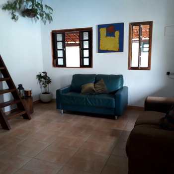 Casa em Peruíbe, bairro São José