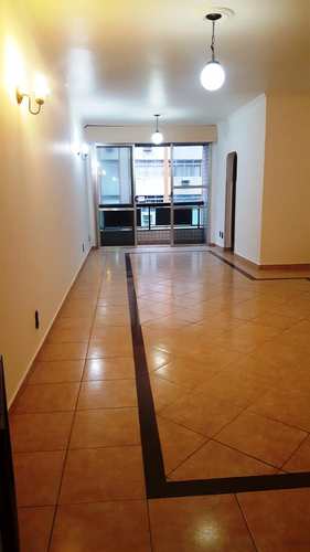 Apartamento, código 3131 em Santos, bairro Aparecida