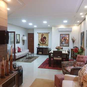 Apartamento em Praia Grande, bairro Guilhermina