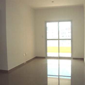 Apartamento em Praia Grande, bairro Canto do Forte