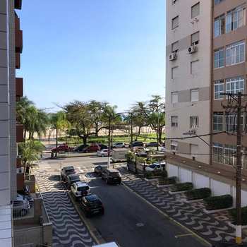 Apartamento em Santos, bairro Gonzaga