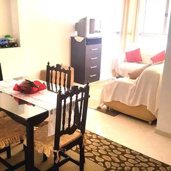 Apartamento em São Vicente, bairro Itararé