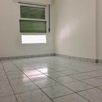 Kitnet em Santos, bairro Aparecida