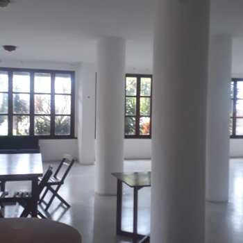 Apartamento em São Vicente, bairro Itararé