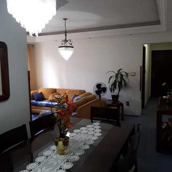 Apartamento em Santos, bairro Marapé