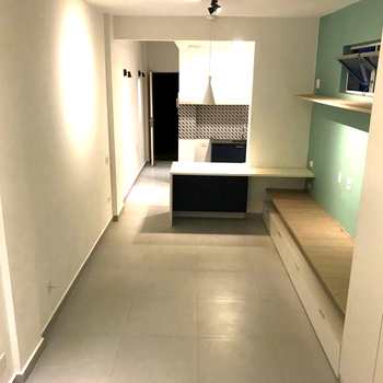 Apartamento em Santos, bairro Gonzaga