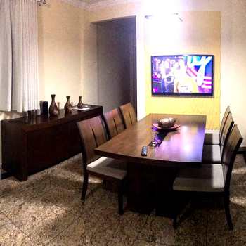Apartamento em Santos, bairro Aparecida
