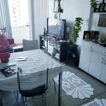 Apartamento em Santos, bairro José Menino