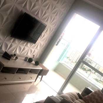 Apartamento em Santos, bairro Campo Grande