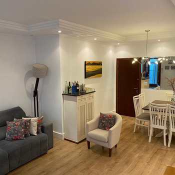 Apartamento em Santos, bairro Aparecida