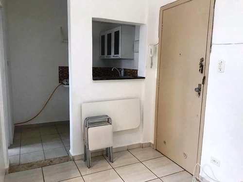 Kitnet, código 3749 em São Vicente, bairro Itararé