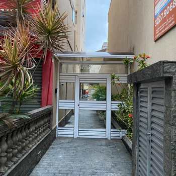 Apartamento em Santos, bairro Gonzaga