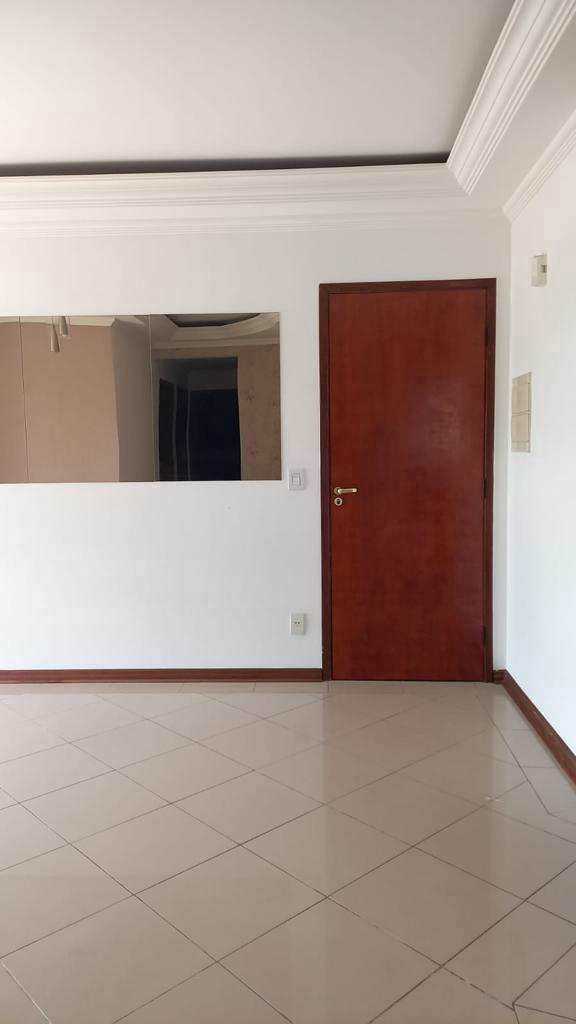 Apartamento em Mogi das Cruzes, no bairro Vila Lavínia