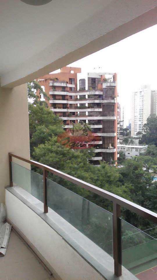 Apartamento em São Paulo, no bairro Jardim Ampliação