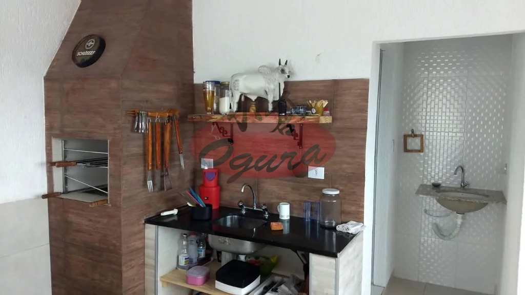 Sobrado em Taboão da Serra, no bairro Jardim Santa Rosa