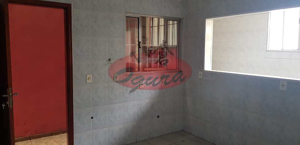Sobrado em Taboão da Serra, no bairro Jardim Saint Moritz