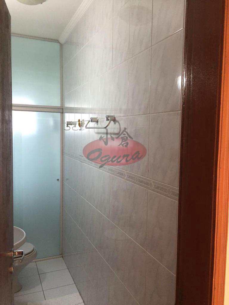 Sobrado em Taboão da Serra, no bairro Jardim América