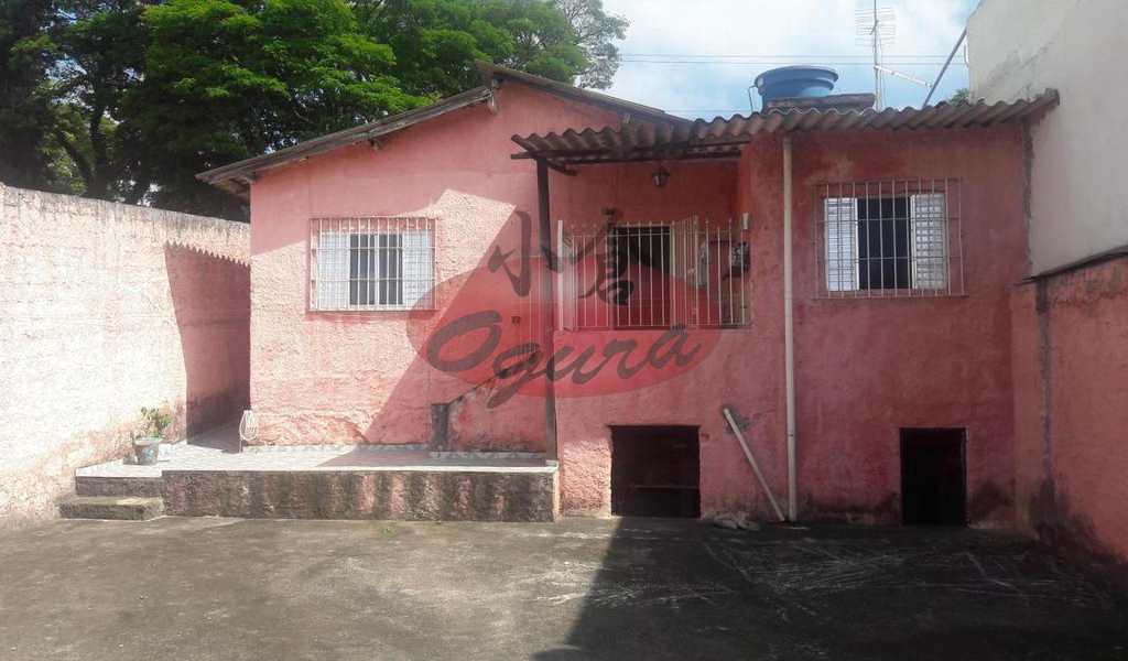 Casa em Embu das Artes, bairro Centro