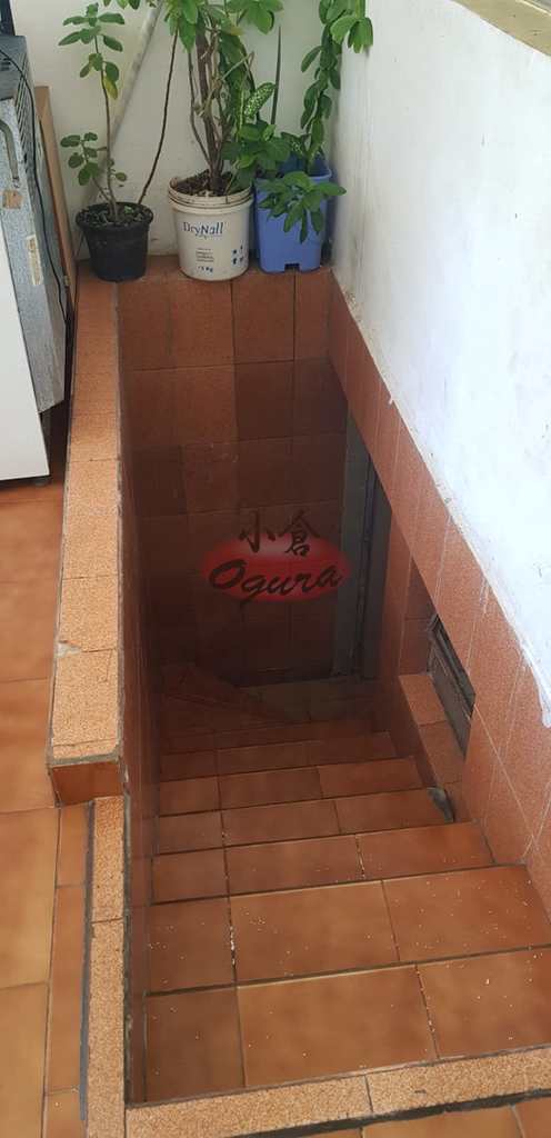 Sobrado em Taboão da Serra, no bairro Núcleo Residencial Isabela