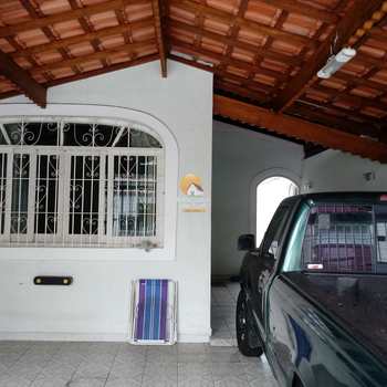Casa em Praia Grande, bairro Tupi