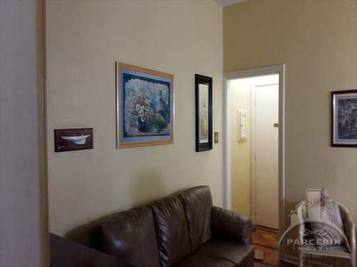 Apartamento, código 642 em Santos, bairro Aparecida
