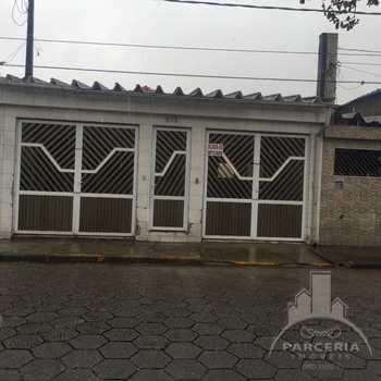 Casa em Cubatão, bairro Vila Nova