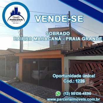 Casa em Praia Grande, bairro Maracanã