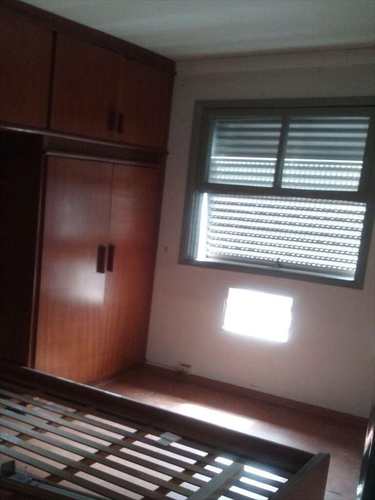 Apartamento, código 1119 em Santos, bairro Marapé