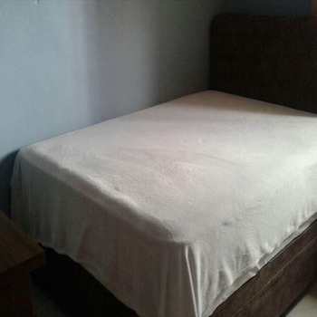 Apartamento em Santos, bairro Saboó