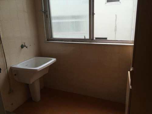 Apartamento, código 684 em Santos, bairro Pompéia