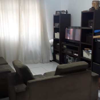 Apartamento em Santos, bairro Campo Grande