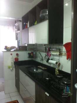 Apartamento, código 2370 em Praia Grande, bairro Guilhermina