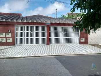 Casa, código 1588 em Praia Grande, bairro Quietude