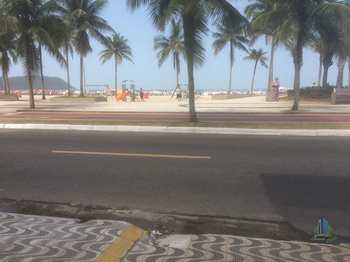Kitnet, código 2672 em Praia Grande, bairro Boqueirão