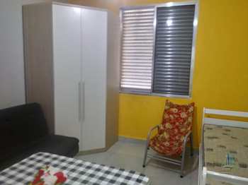 Kitnet, código 5402 em Praia Grande, bairro Ocian