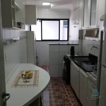 Apartamento em Praia Grande, bairro Canto do Forte