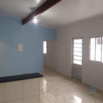 Casa em Caraguatatuba, bairro Balneário dos Golfinhos