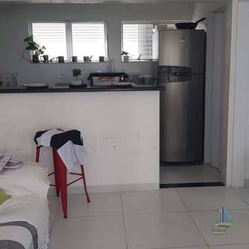 Apartamento em Praia Grande, bairro Canto do Forte
