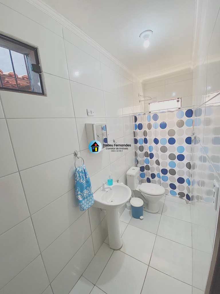 Casa em Itanhaém, no bairro Loty