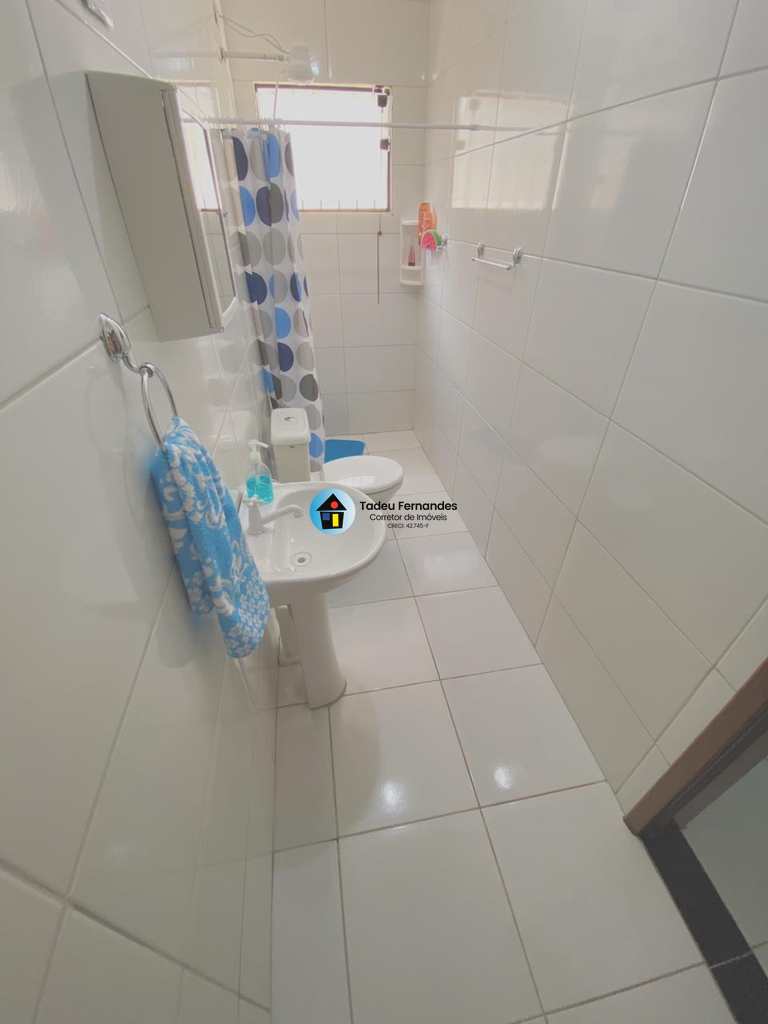 Casa em Itanhaém, no bairro Loty