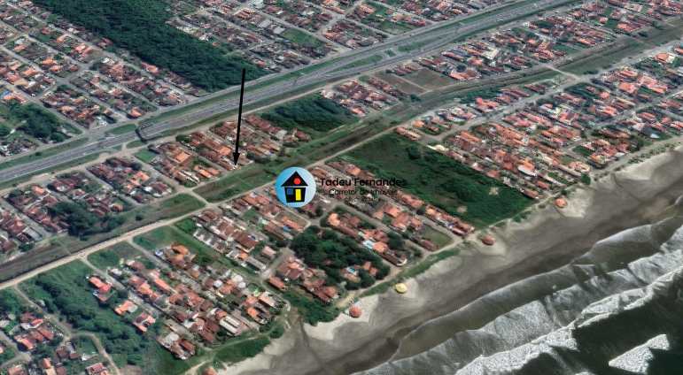 Casa em Itanhaém, no bairro Loty