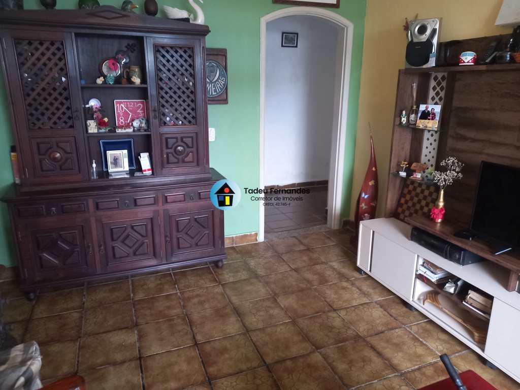 Casa em Mongaguá, no bairro Balneário Europa