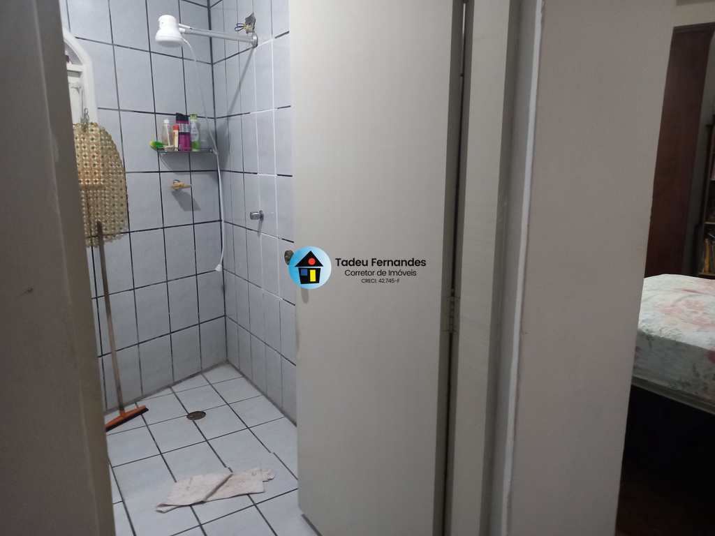 Casa em Mongaguá, no bairro Balneário Europa