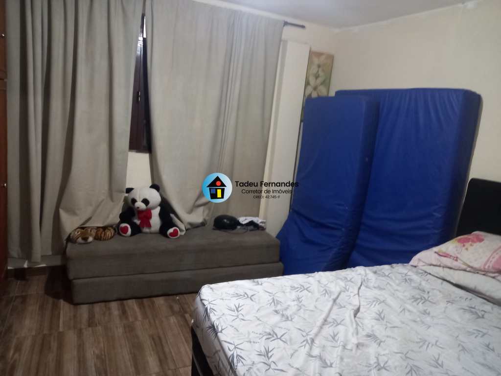 Casa em Mongaguá, no bairro Balneário Itaóca