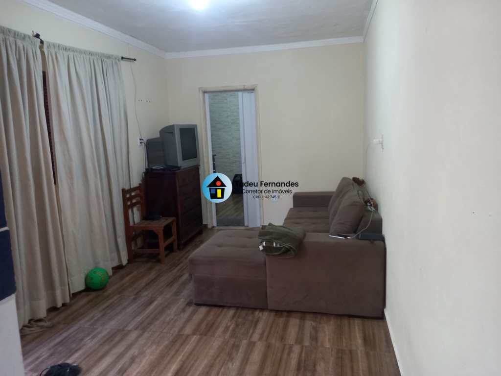 Casa em Mongaguá, no bairro Balneário Itaóca